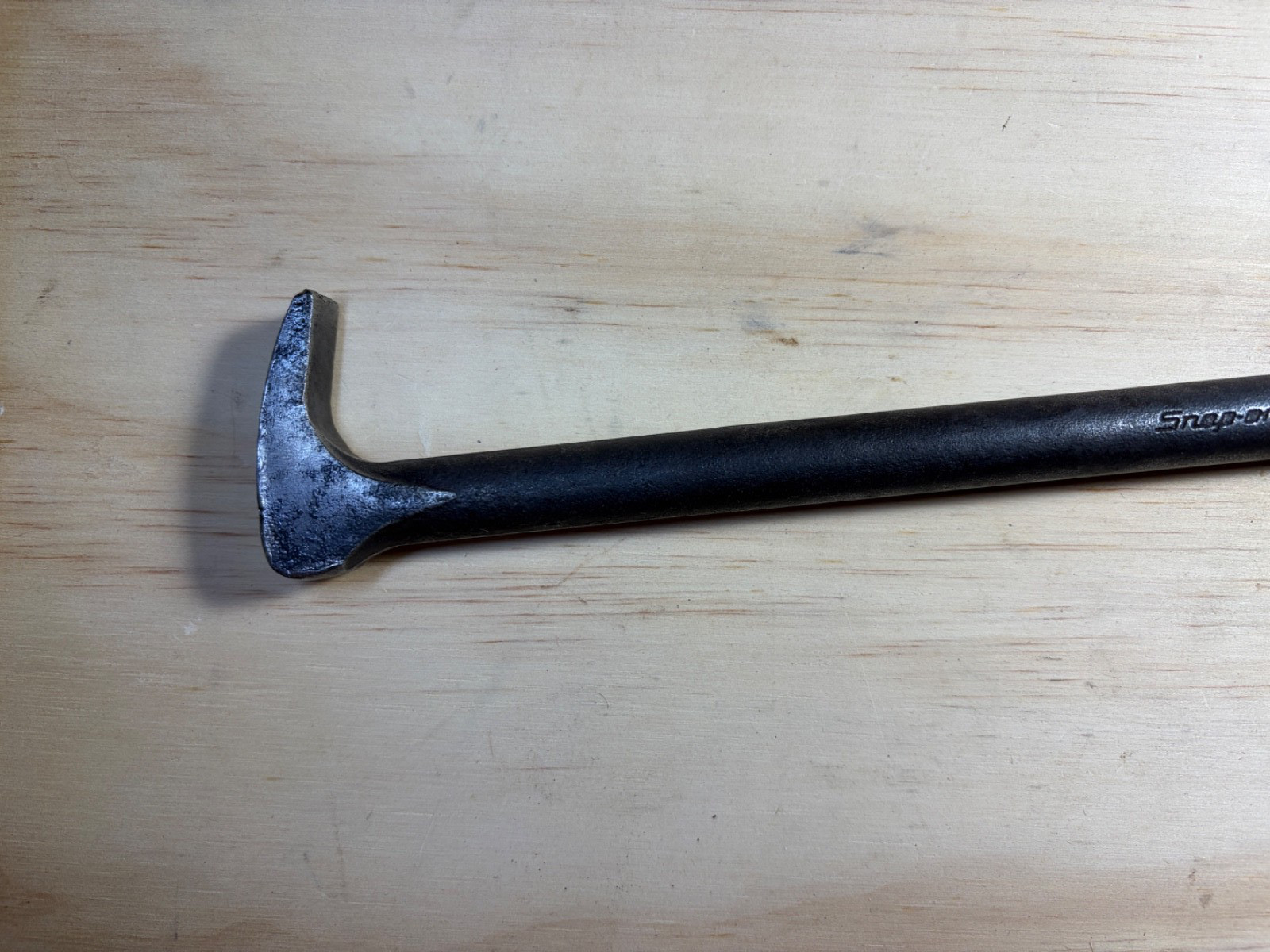 Snap-On Pry Bar 1650 15-1/2” Rolling Head Lady Foot Pry Bar