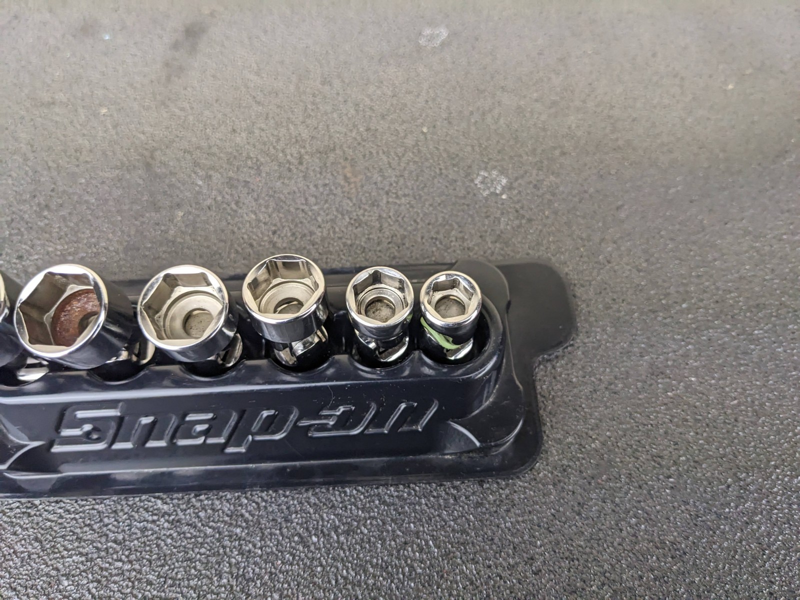#bp289 Snap-On 106TMUSMA Metric 1/4″ Drive 6-point Universal Swivel Socket Set