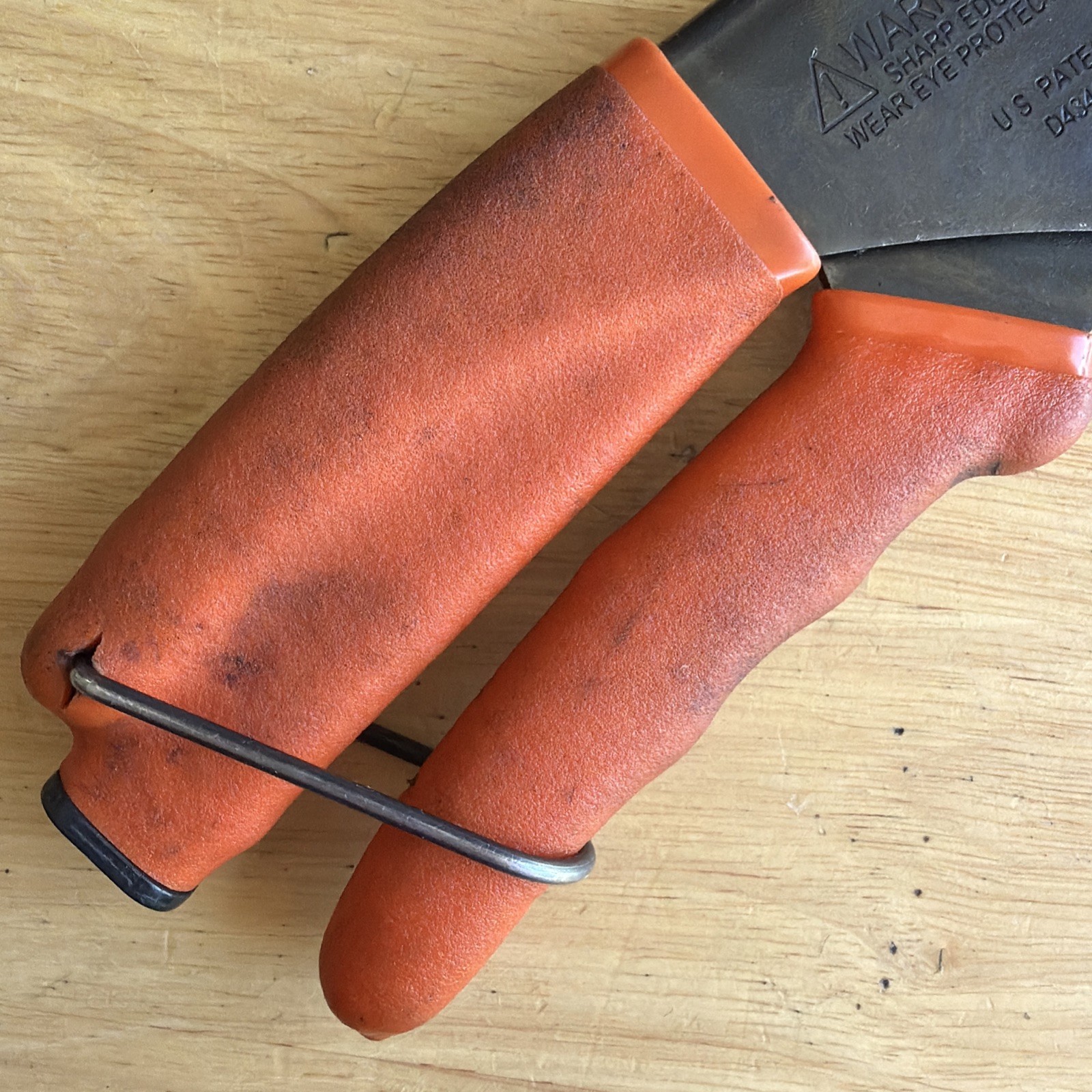 Blue Point 10″ Long Mult-Cut Vinyl Shears Orang Handle «Razor Sharp» YA444B