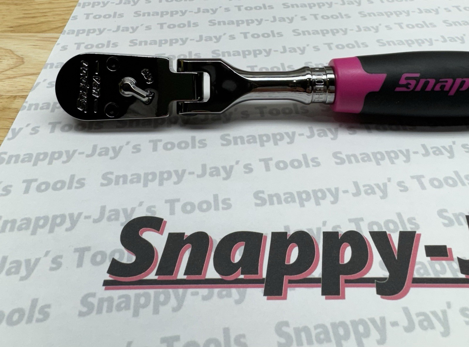 Snap-on Tools USA NEWEST 3/8″ Drv 100 Tooth PINK Soft Grip Flex Ratchet FHF100P