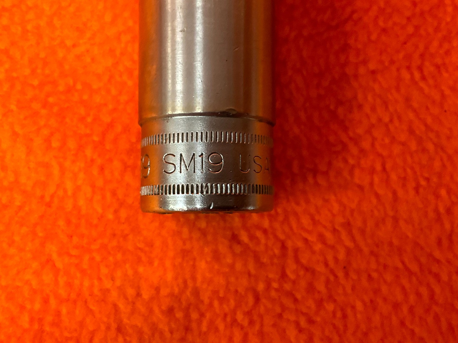 Snap-on Tool 1/2″ Drive Deep Chrome Socket Metric 19mm SM19