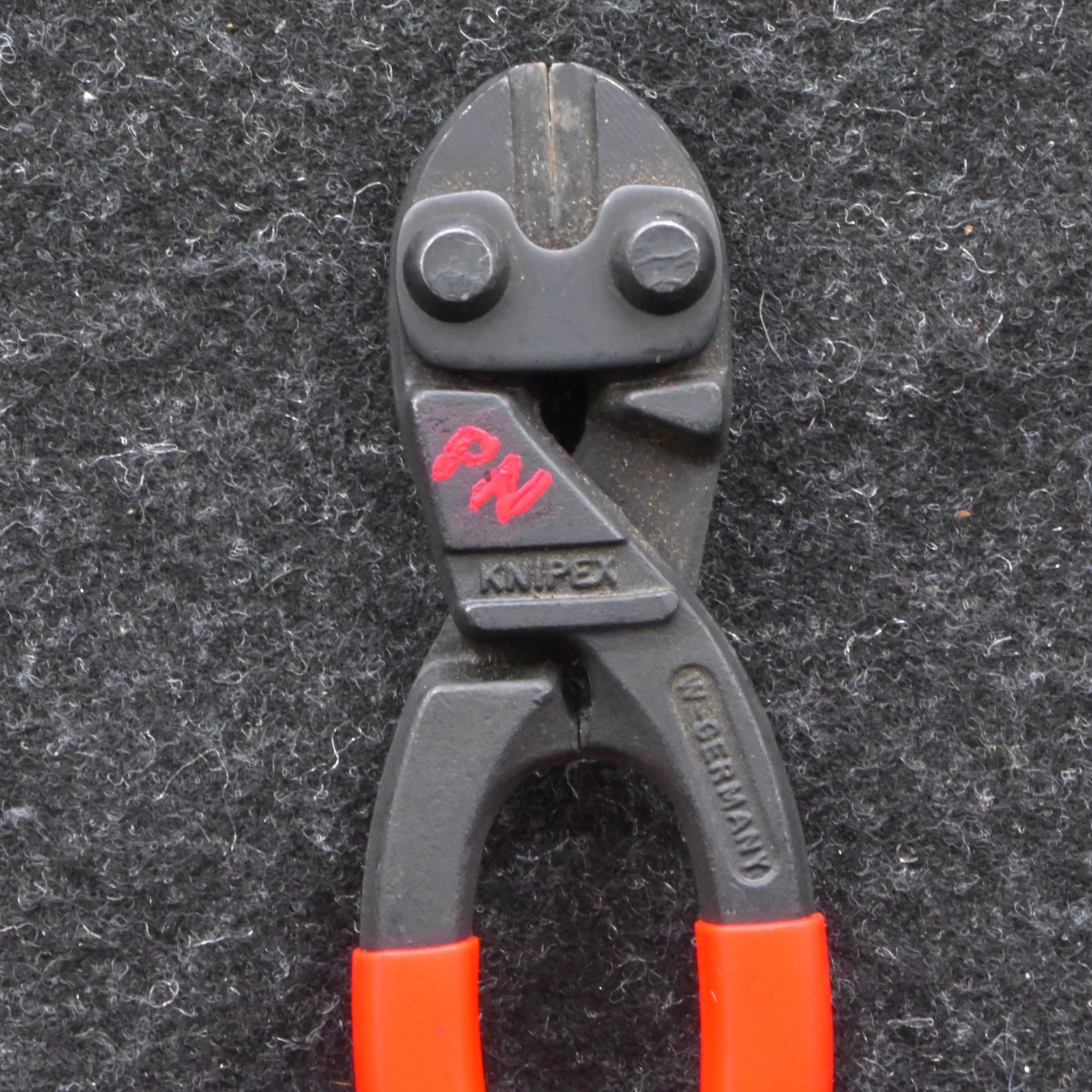 Knipex MAC Tools P19 8″ Lever Action Center Cutter Plier #T12