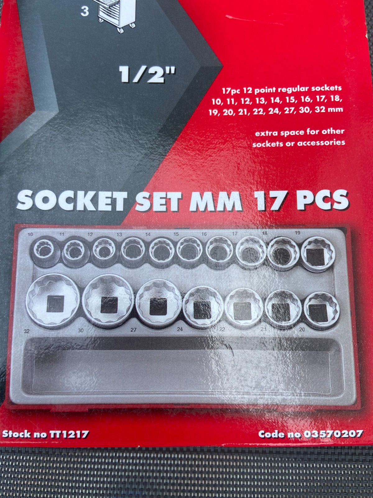 Teng TT1217 1/2 Drive Socket Set -17 Pieces, 12 Point NEW. PLEASE READ ADVERT