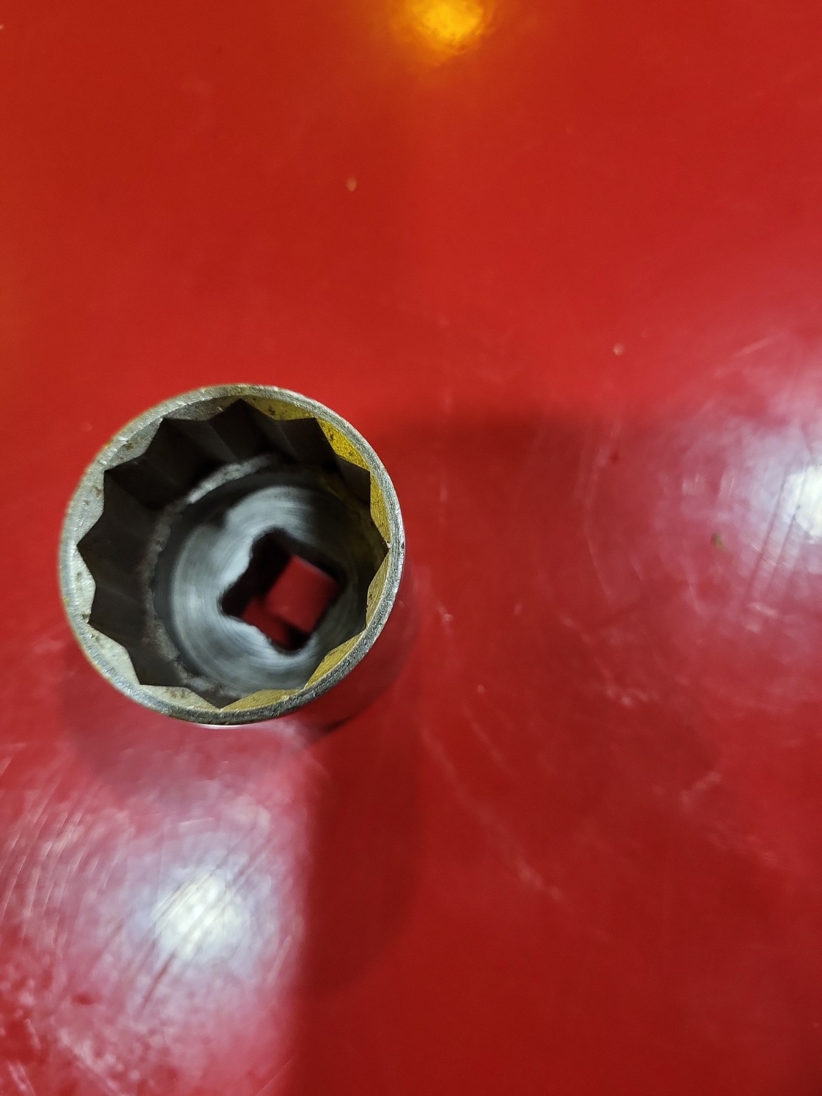 Husky 1-1/4″ 12 Point Shallow Chrome Socket 1/2″ Drive CT1240 USA