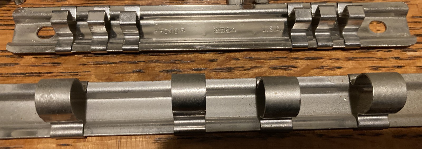 PROTO Tools 2584 Socket Holder & Unmarked Holder W /Assorted Clips
