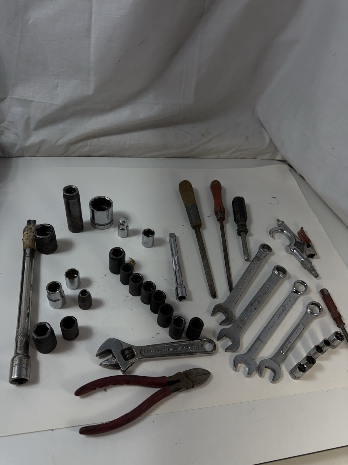 Lot Of 30 Mechanic Tools Sockets Wrenches Pliers Screwdrivers GP Ace Indestro
