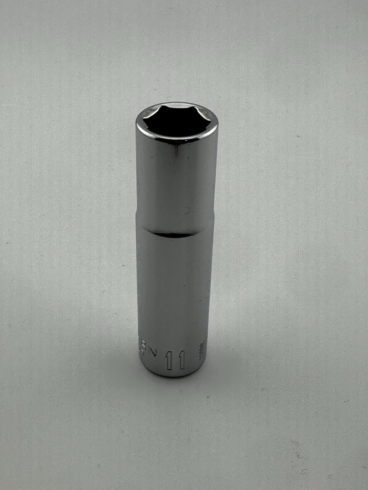 Craftsman CMMT #44427 11mm Deep Socket 6 Point 3/8″ Drive. 0287A