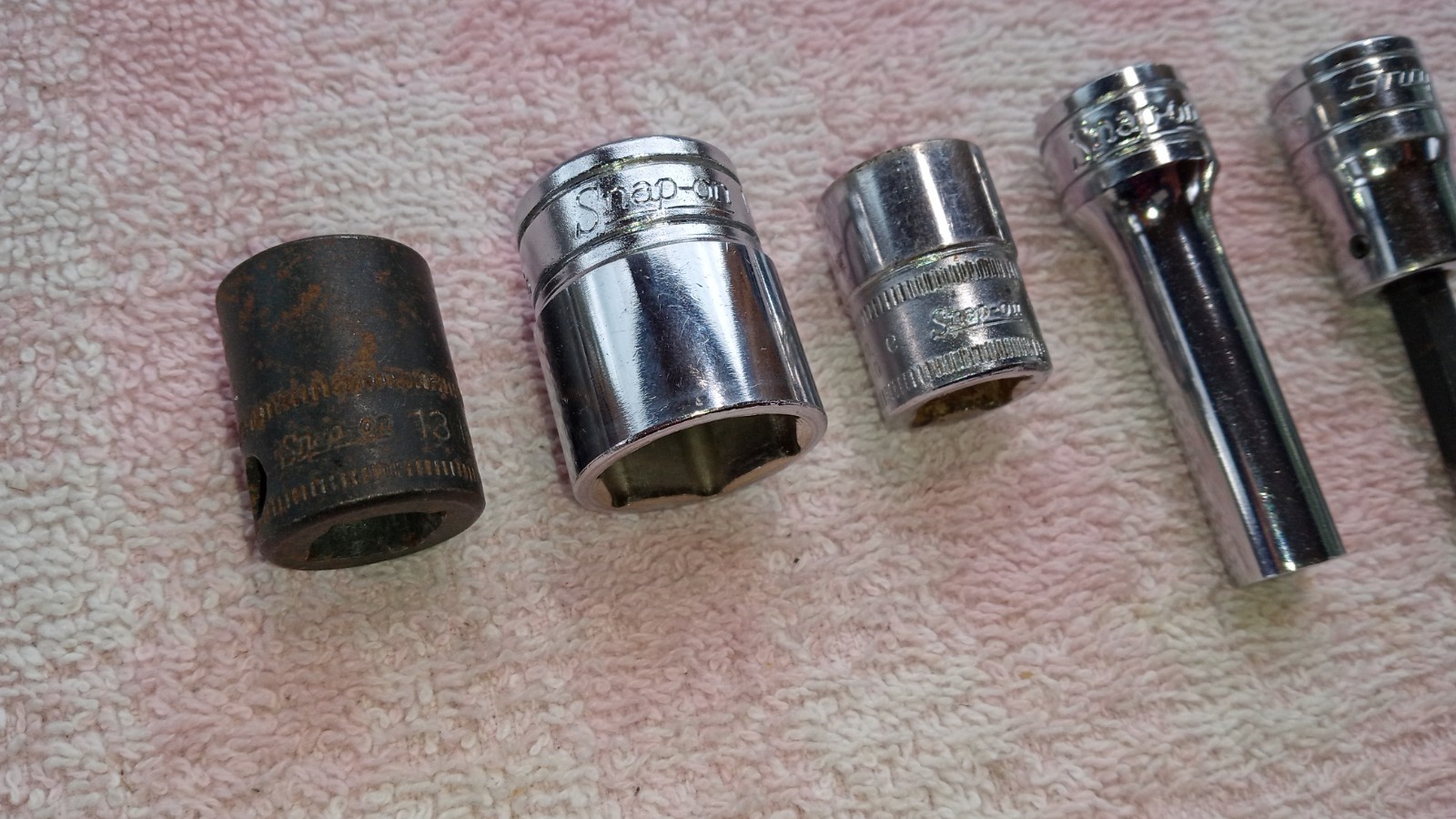 SNAP-ON 3/8dr SOCKETS GOOD TO EXC COND RANDOM SEE DESC CHEAP gift tools snap usa