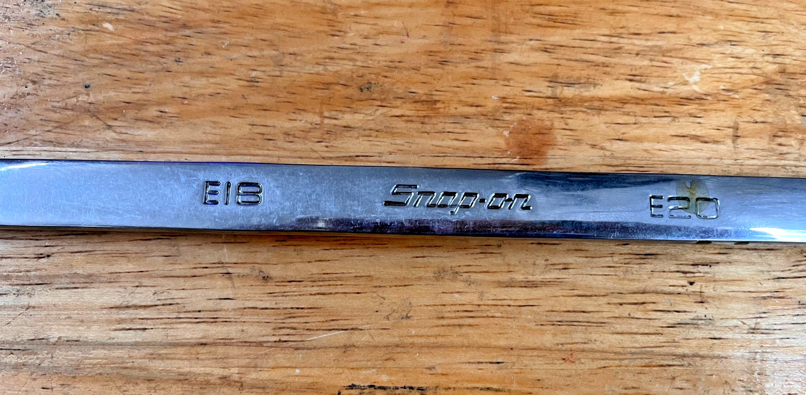 Pre Owned Snap-On Inverted Torx Long Double Box Wrench E18 XLE1820 E20 10°
