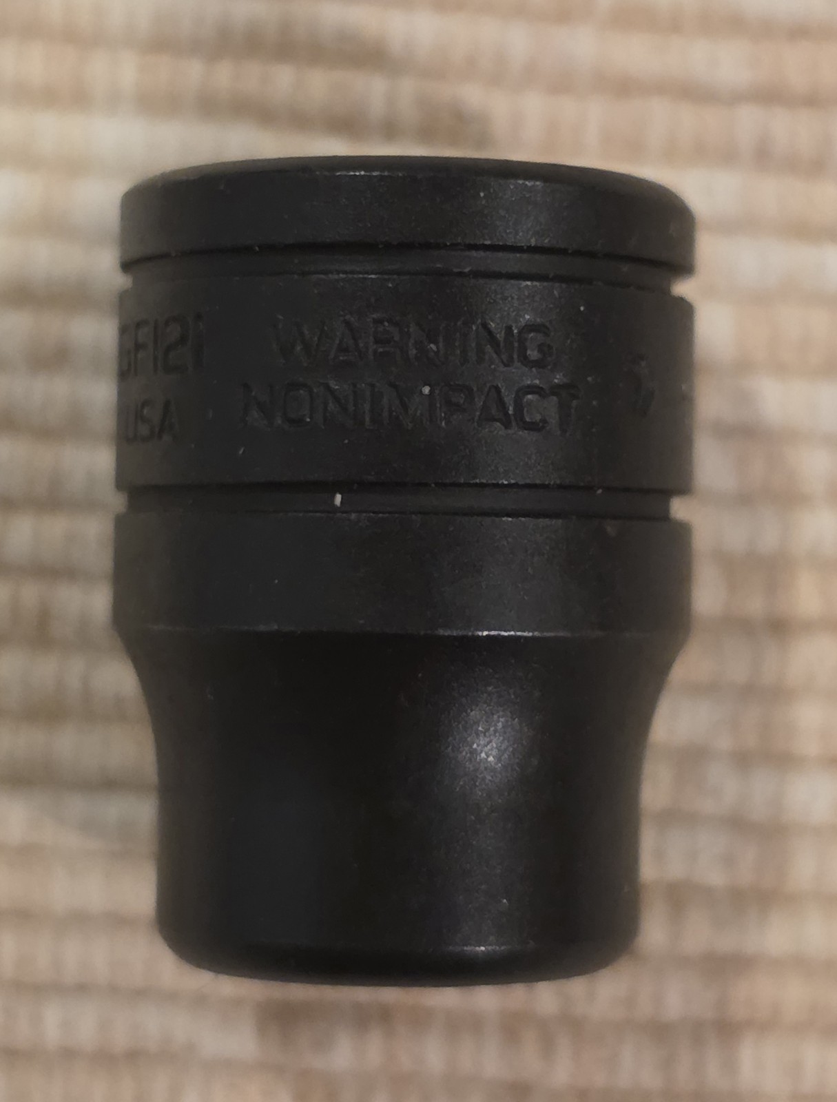 Snap-on 3/8″ Drive 3/8″ 12 Point Shallow Industrial Non Impact Socket GF121 NEW