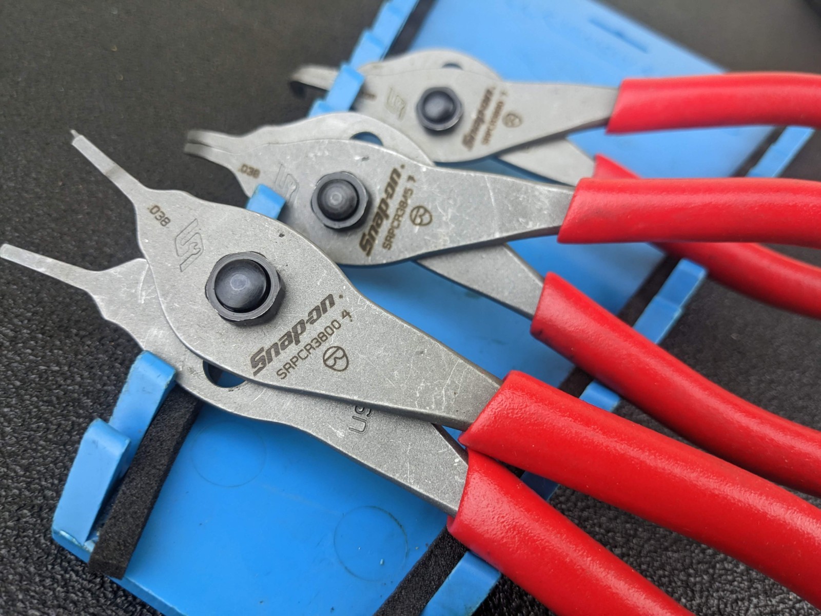 #bn400 Snap-on Tools USA NEW RED 12pc Master Snap Ring Pliers Set SRPCR1200FR