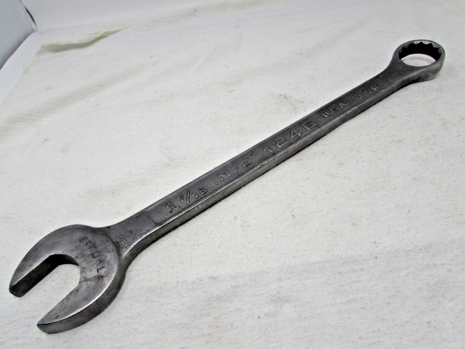 Vintage Plomb Plvmb 1 7/16 Inch Pebble Finish 1246 19-Inch-Long Combo Wrench