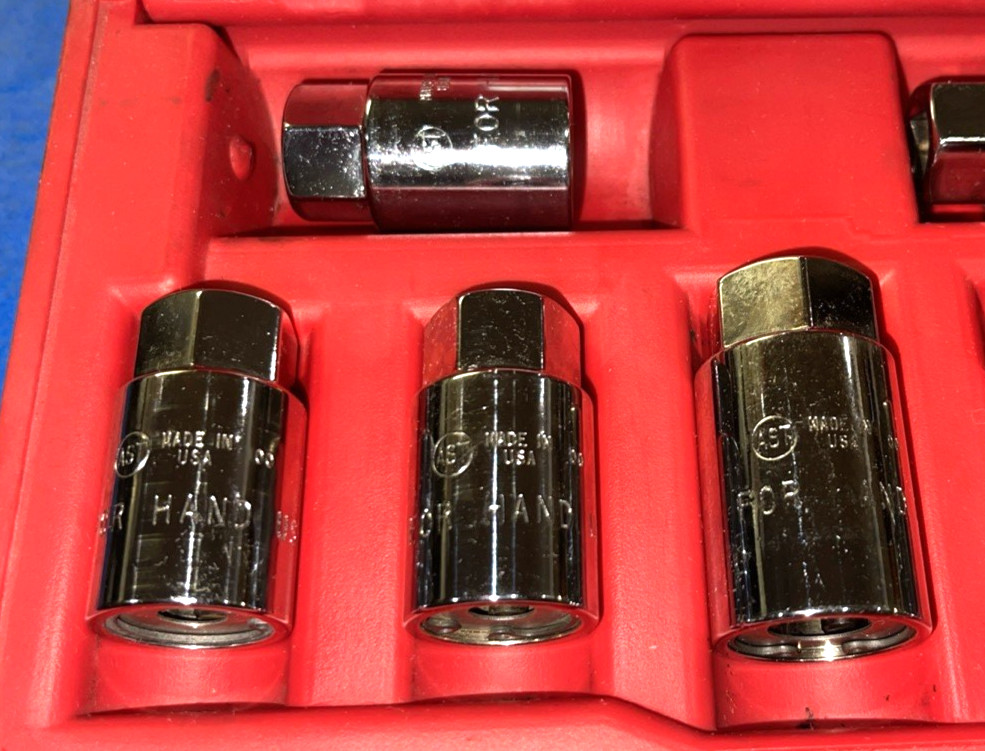 AST TOOLS 7 PIECE MULTI DRIVE STUD EXTRACTOR/ INSTALLER SAE/METRIC SET