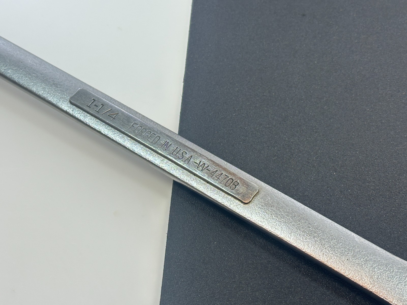 🇺🇸 Craftsman Tools USA SAE 1-1/4″ VV 44708 Chrome Combination Wrench, 12 Point