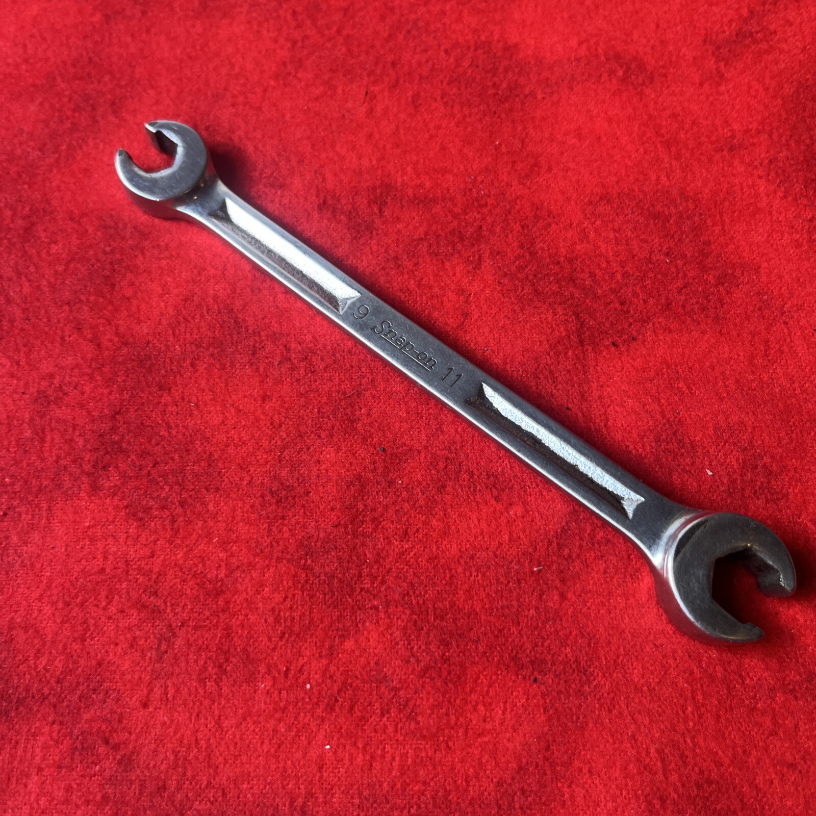 Snap-on Tools USA 9mm X 11mm 6 Point Flare Nut Line Wrench RXM911S (k16)