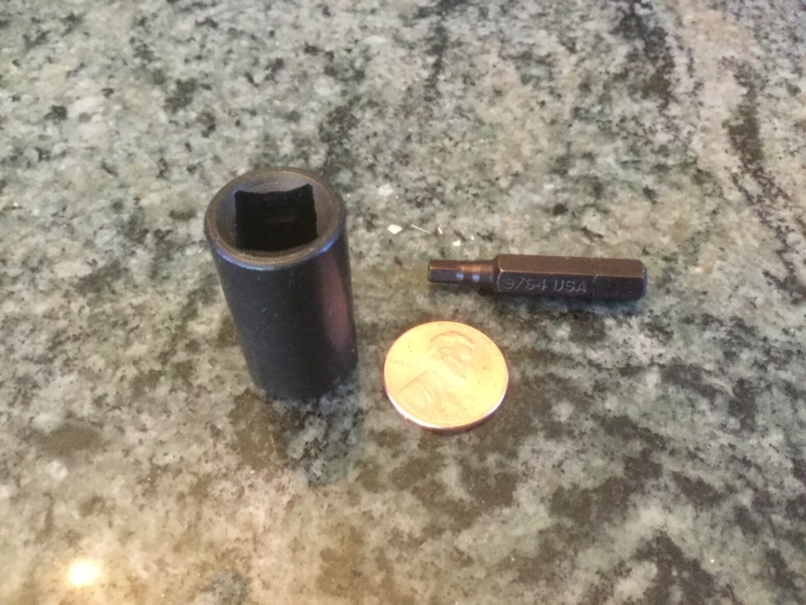 VIM TOOLS H614 ADAPTER DRIVE 1/4 + 9/64 Bit Hex 3/8″ Square Drive Straight USA