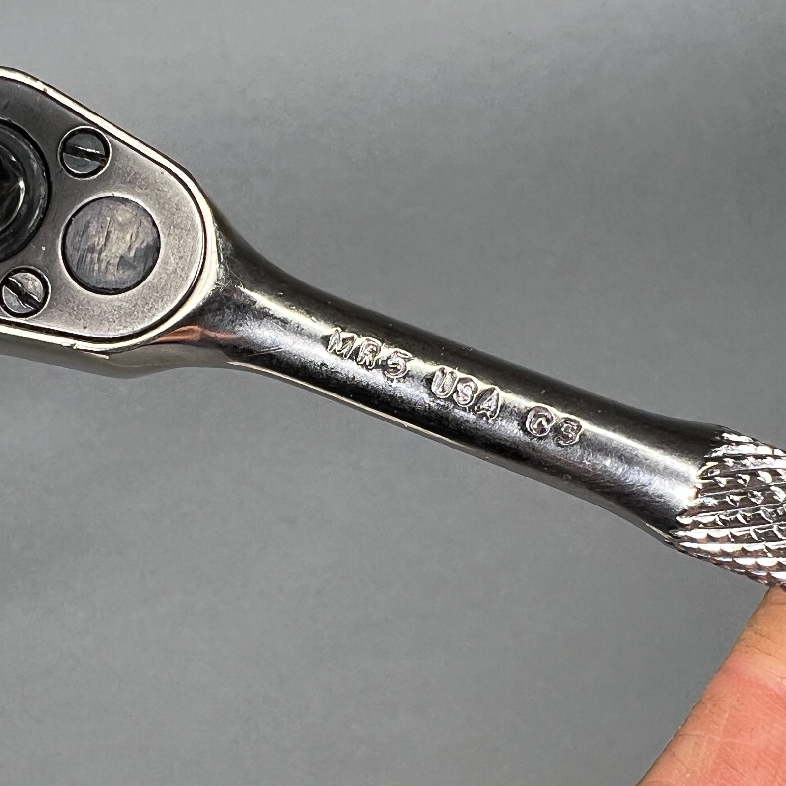 MAC Tools MR5 Knurled 5in. 1/4in. Drive Pear-Head Ratchet WORKS