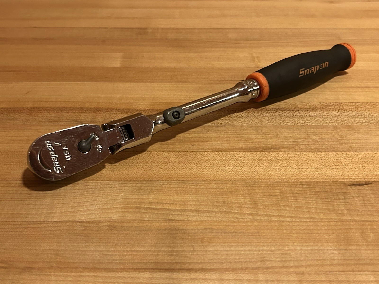 Snap-on Tools | 3/8″ FHX80AO 80 Tooth Orange Soft Grip Locking Flex Head Ratchet