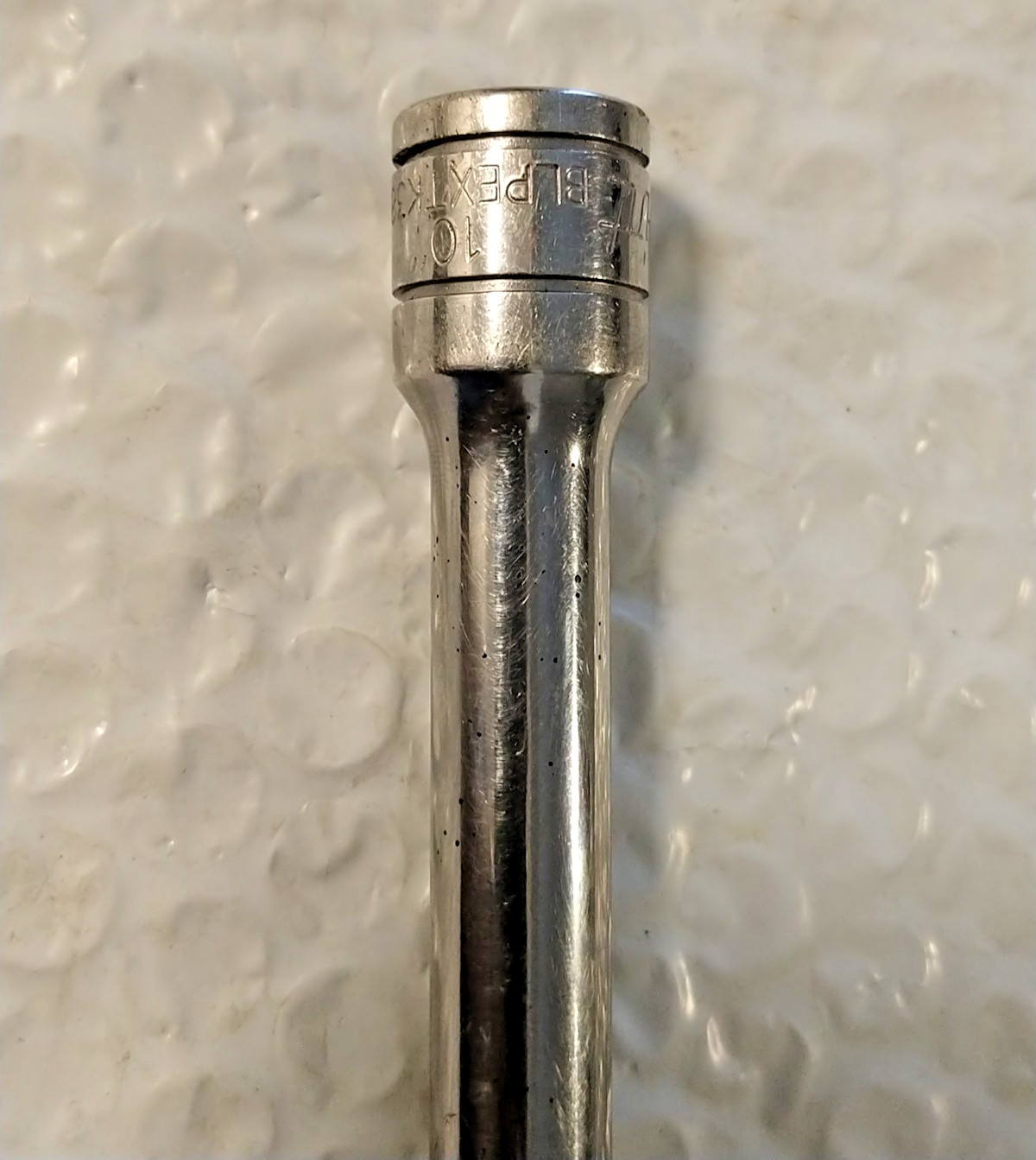 BLUE POINT TOOLS BLPEXTK3810, 3/8″ DRIVE EXTENSION, 10″ LONG *KNURLED*