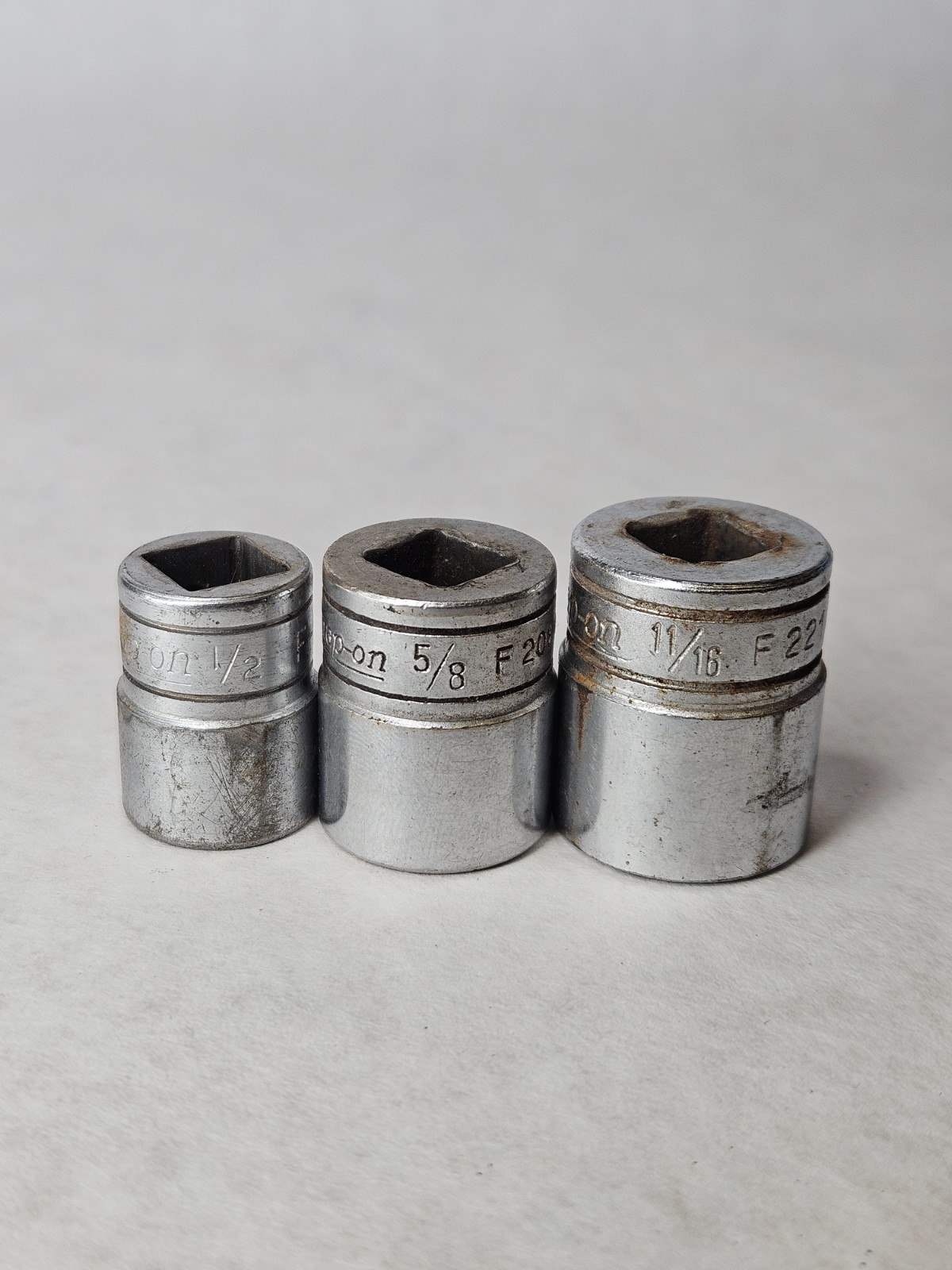 Snap-On F161 F201 F221 3/8″ Drive 12Pt SAE 1/2″ 5/8″ 11/16″ Sockets