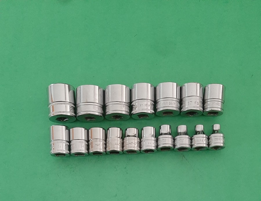 Snap-on Tools Metric 6pt Point 3/8″ Drive Chrome Shallow Socket Set 6mm to 22mm