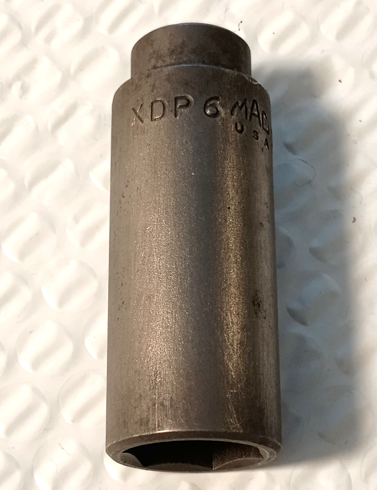 MAC TOOLS XDP6-19MM, 3/8″ DRIVE, 19MM. IMPACT SOCKET, 2.7″ DEEP, 6 POINT.