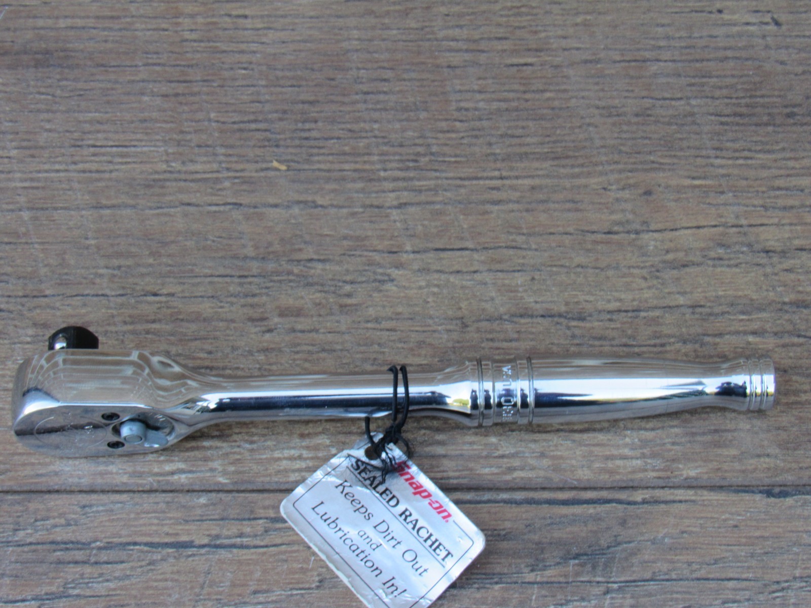 NOS SNAP ON 3/8″ DRIVE F830 STANDARD CHROME HANDLE RATCHET NEW LOGO 7.5″ F 830