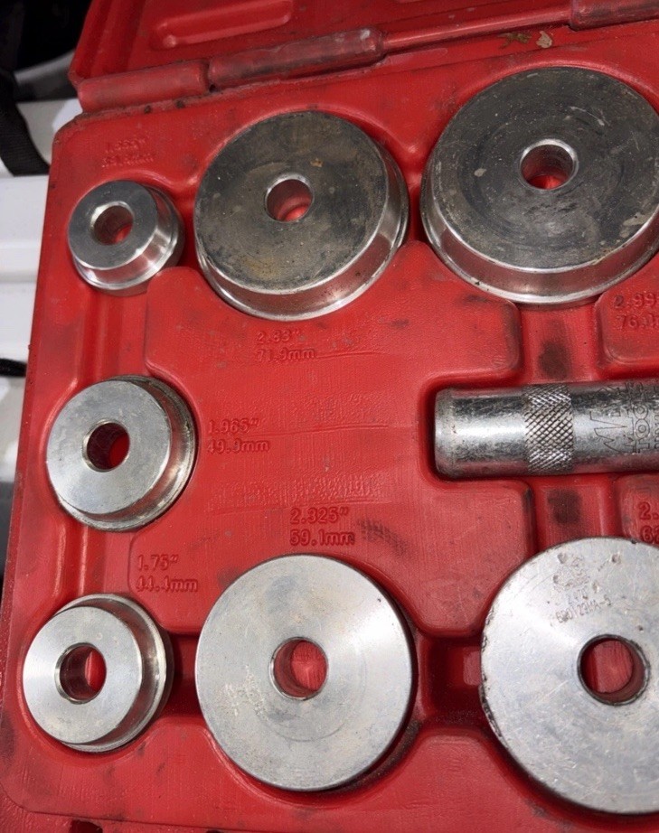 Mac Tools BRD129MA 10 Piece Race Bearing and Seal Driver Set Kit