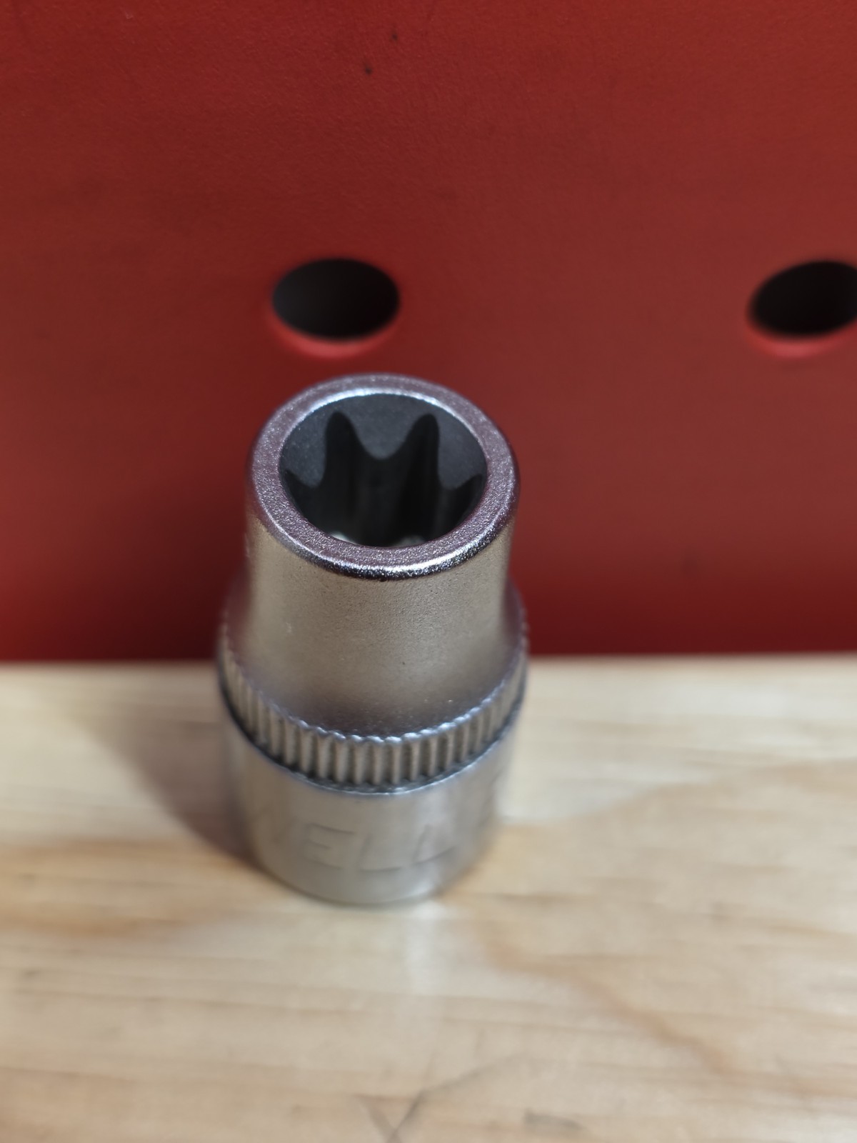 Cornwell CBSE102 E10 Inverted External E Torx Star Socket 3/8″ Drive NICE