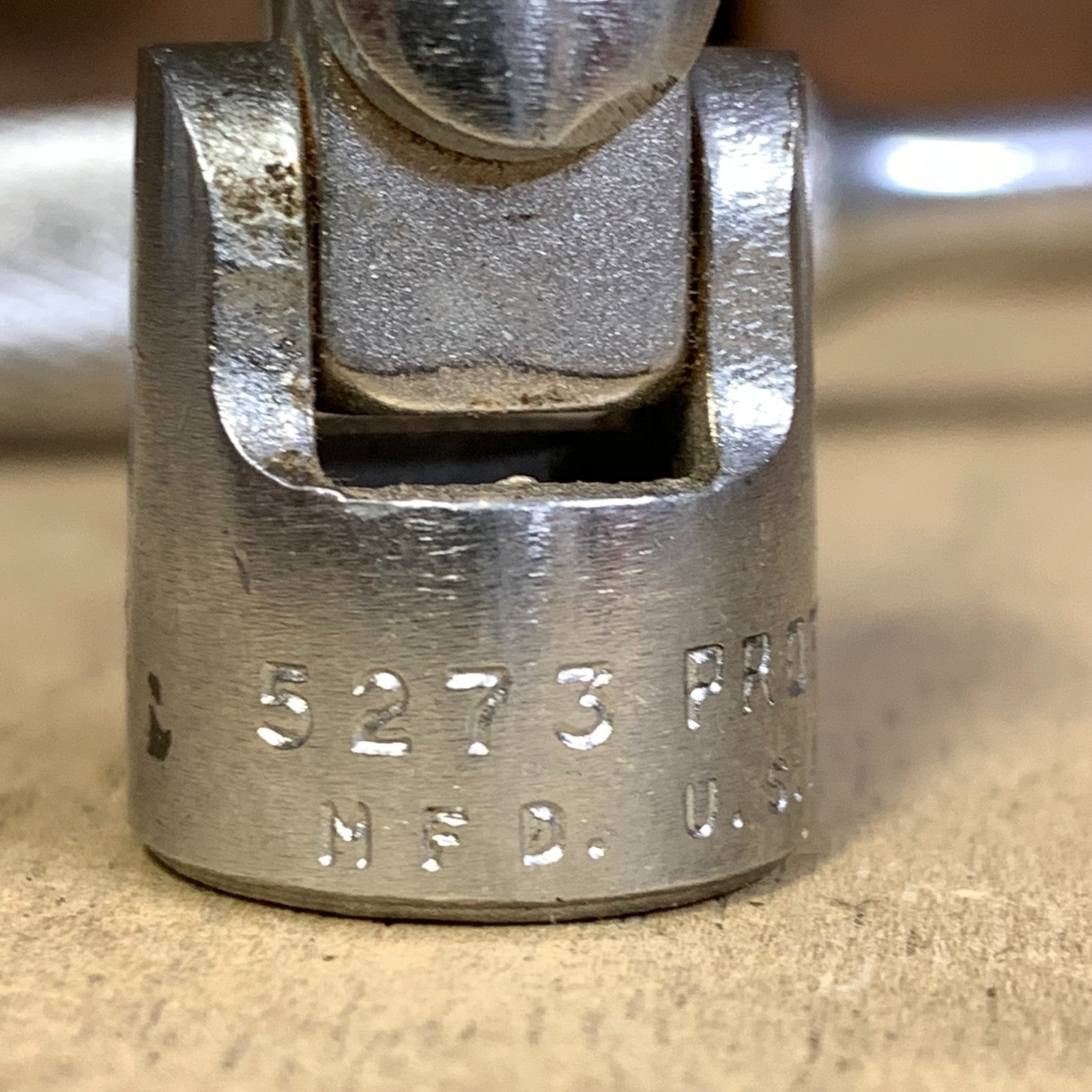Nice – PROTO 5249 3/8″ drive ratchet & 3 Sockets & 1 Crows Foot – vintage