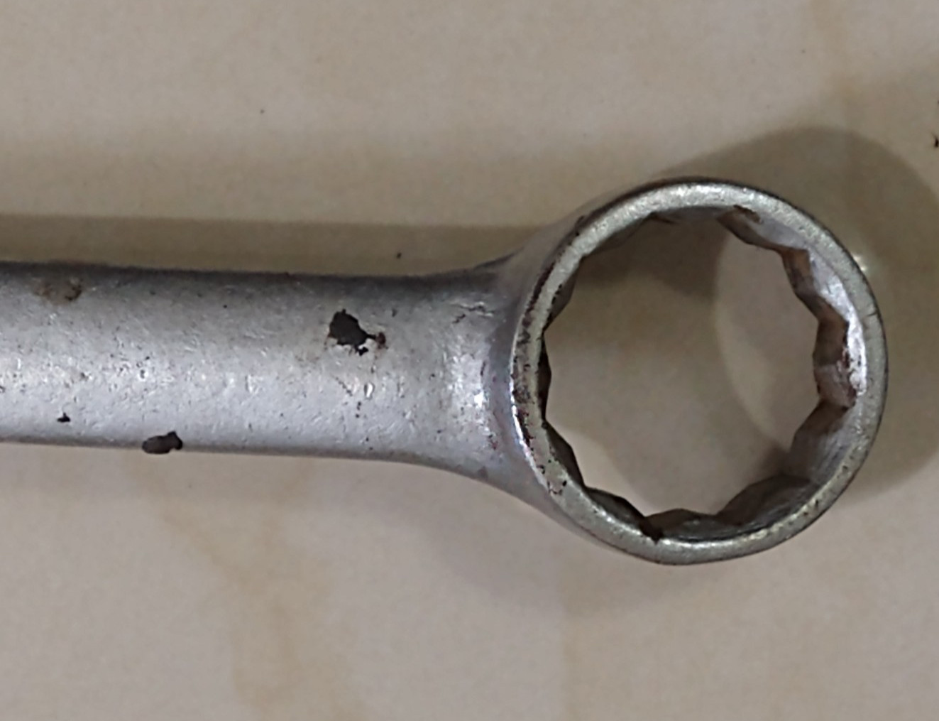 CRAFTSMAN TOOLS USA V, 1″ COMBINATION WRENCH, 13.5″ LONG, 12 POINT.