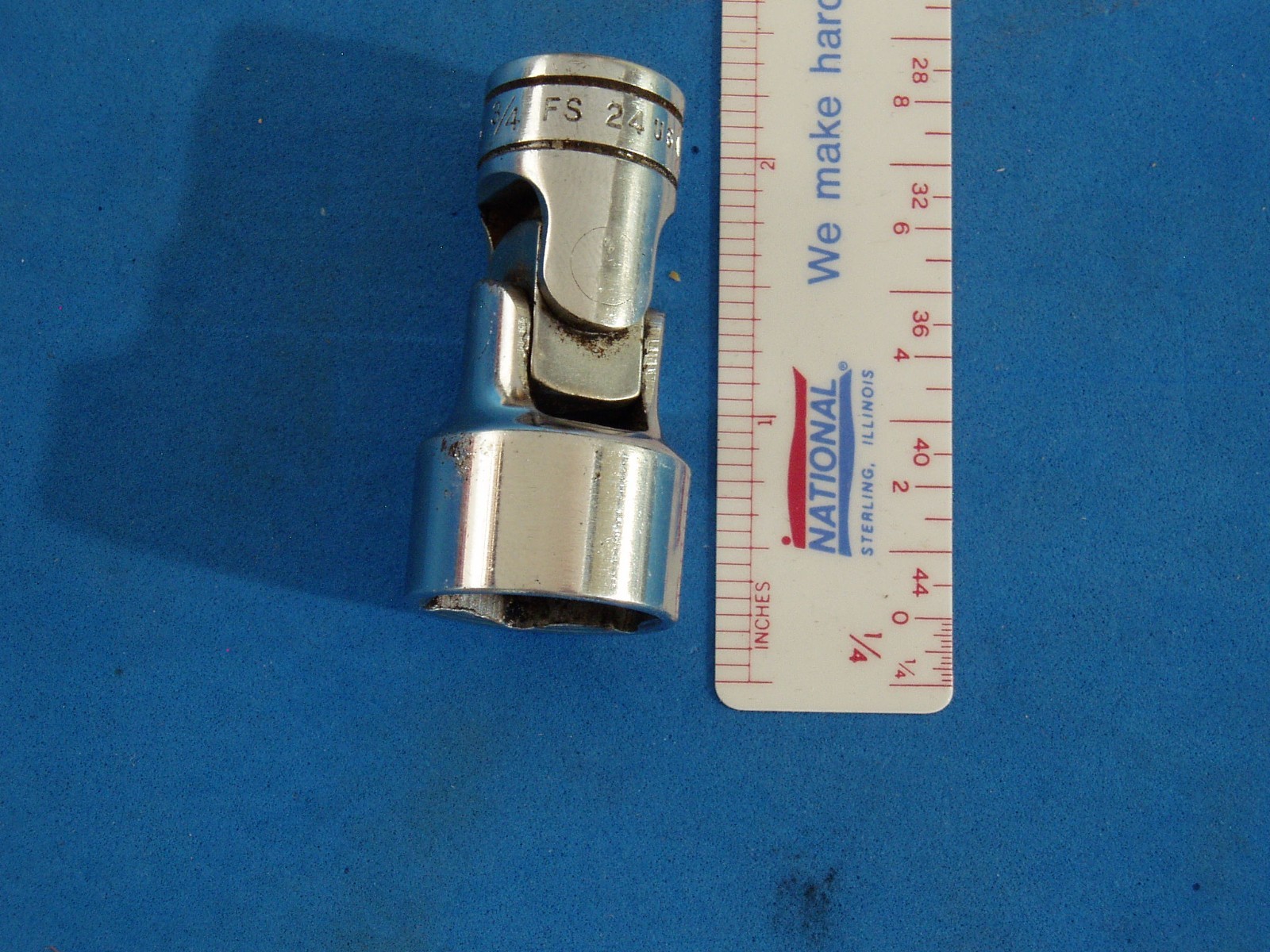 SNAP-ON FS24 3/4″ SAE 6 POINT 3/8” DRIVE SHALLOW SWIVEL SOCKET MADE IN USA