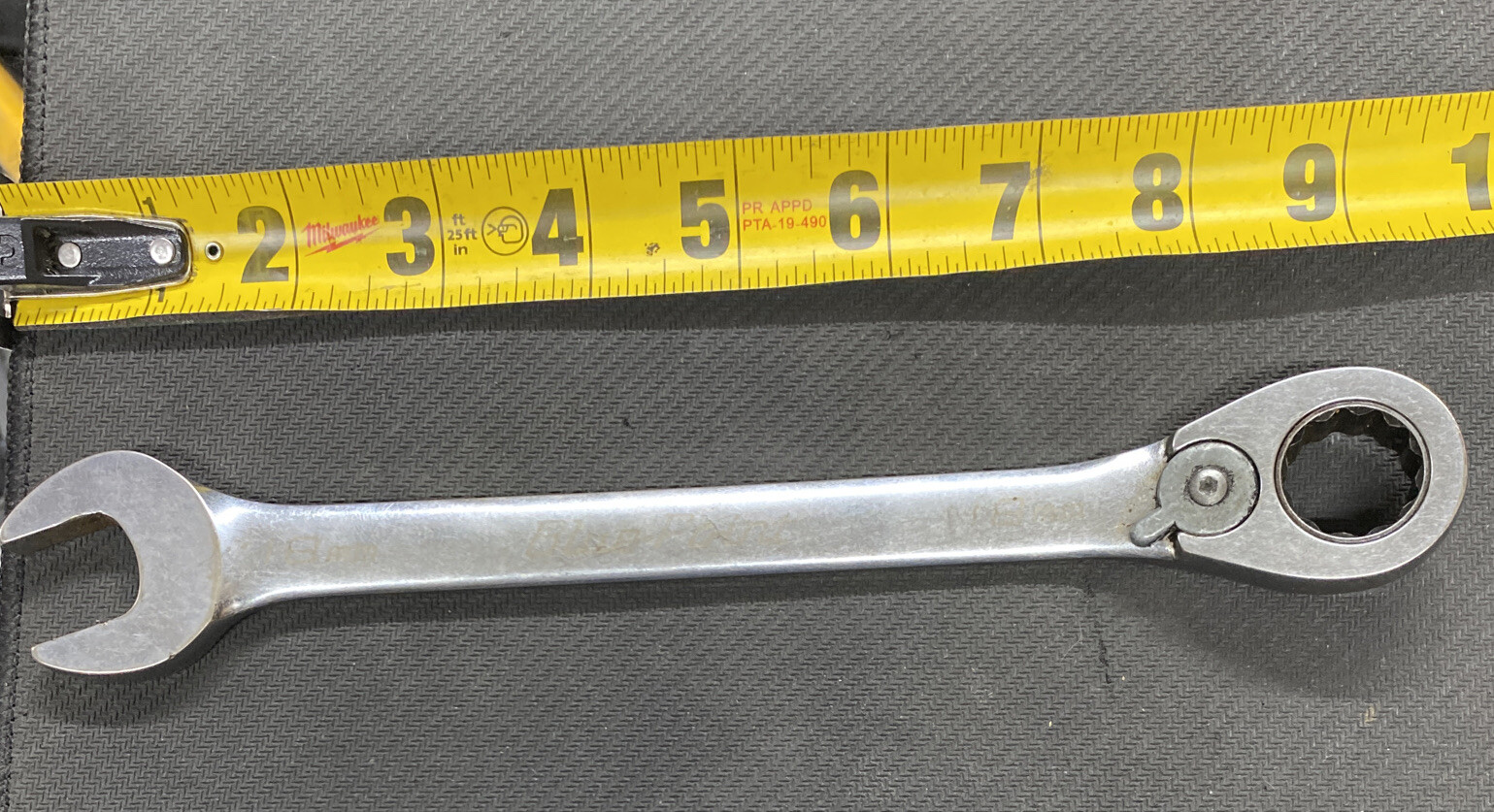 Blue Point 18 Mm Ratcheting Combination Wrench BOERM18 12 Pt Reversible