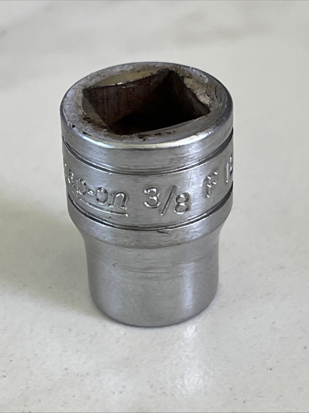 Snap-on Tools 3/8″ Drive 3/8″ 12PT SAE Shallow Chrome Socket F121 USA