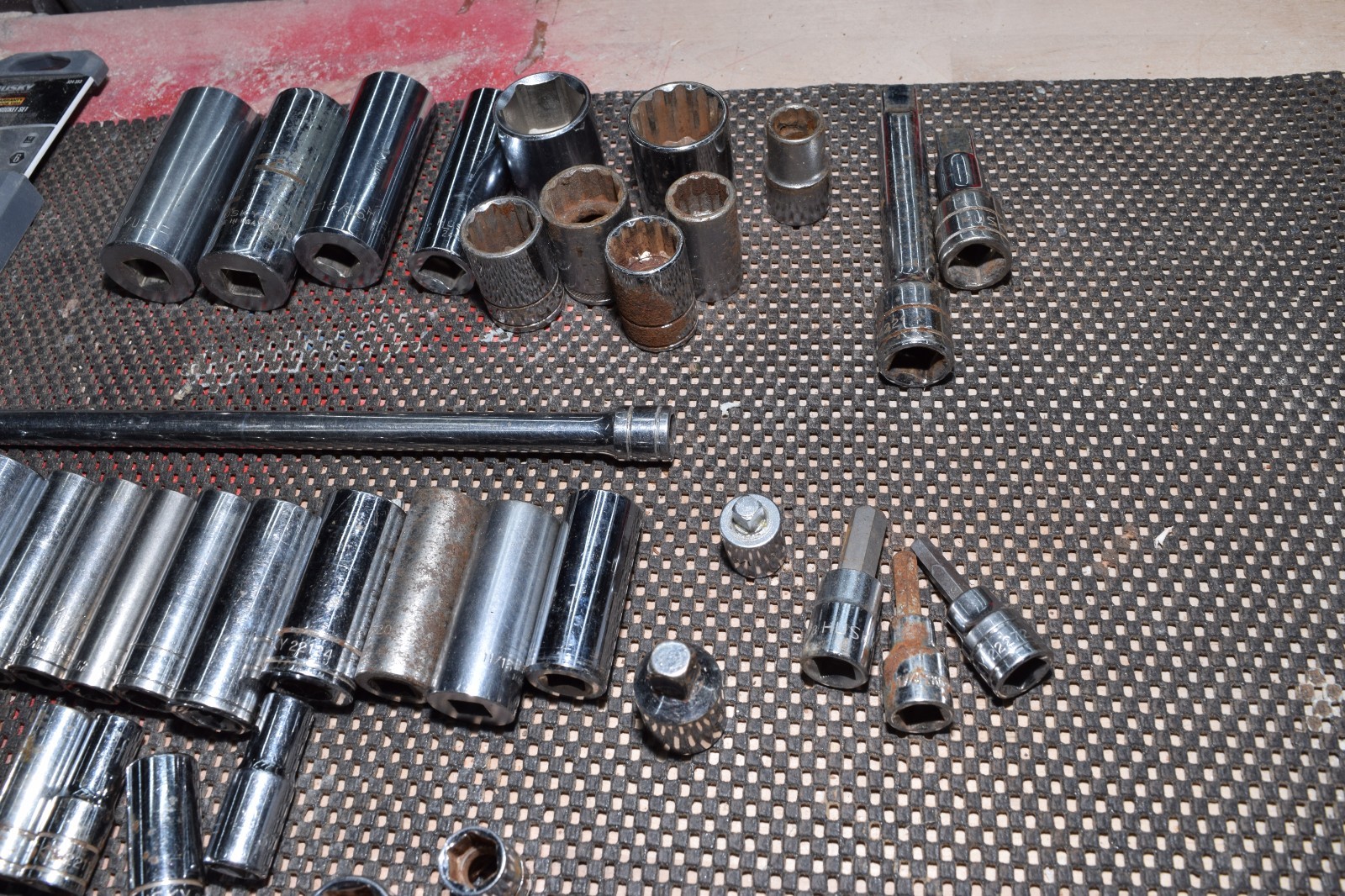 😳LARGE LOT 15LBS🫡 107 Pcs Sockets SAE Metric Drive 6 Point 12 Point Husky 5233