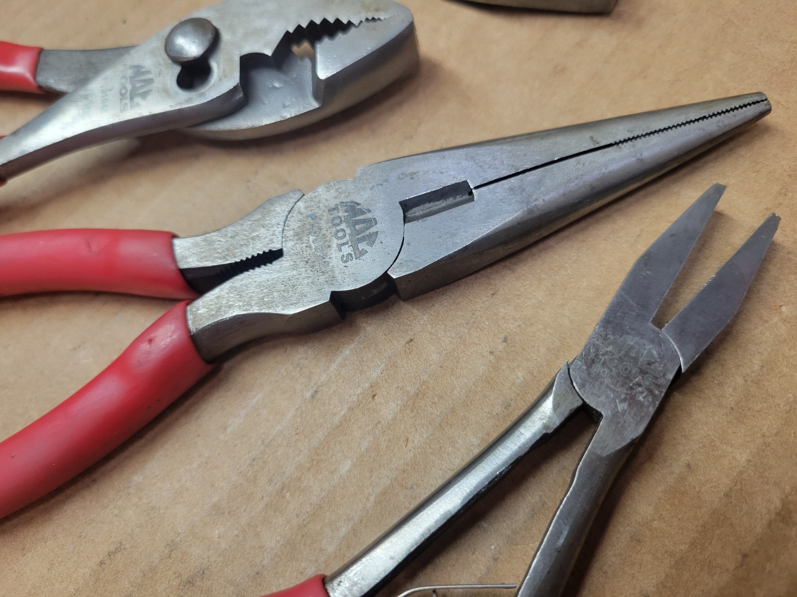 Mac Tools USA 5-Piece 3/8″ Pliers Set