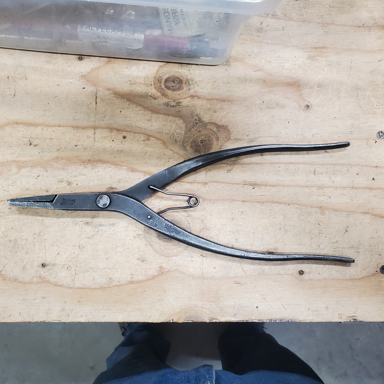 Snap-On Hand Tools USA Heavy Duty 14″ Long Retaining Snap Ring Pliers SRP4