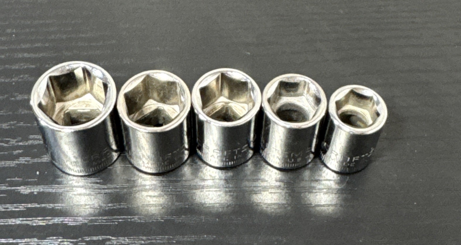 Craftsman 3/8″ Drive 6 Point Shallow Socket Metric 17mm,15mm,14mm, 13mm,11mm