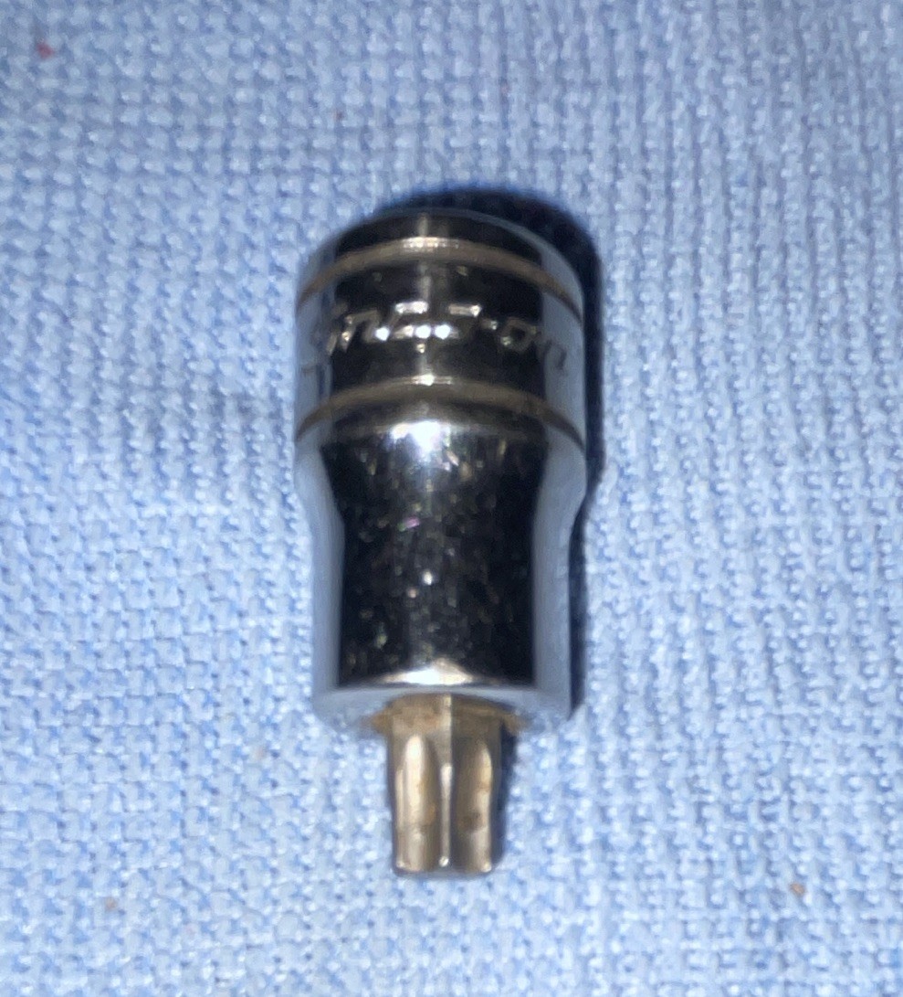 Snap-on FTX40SE 3/8″ Drive T40 Torx Stubby Bit Socket USA⁠