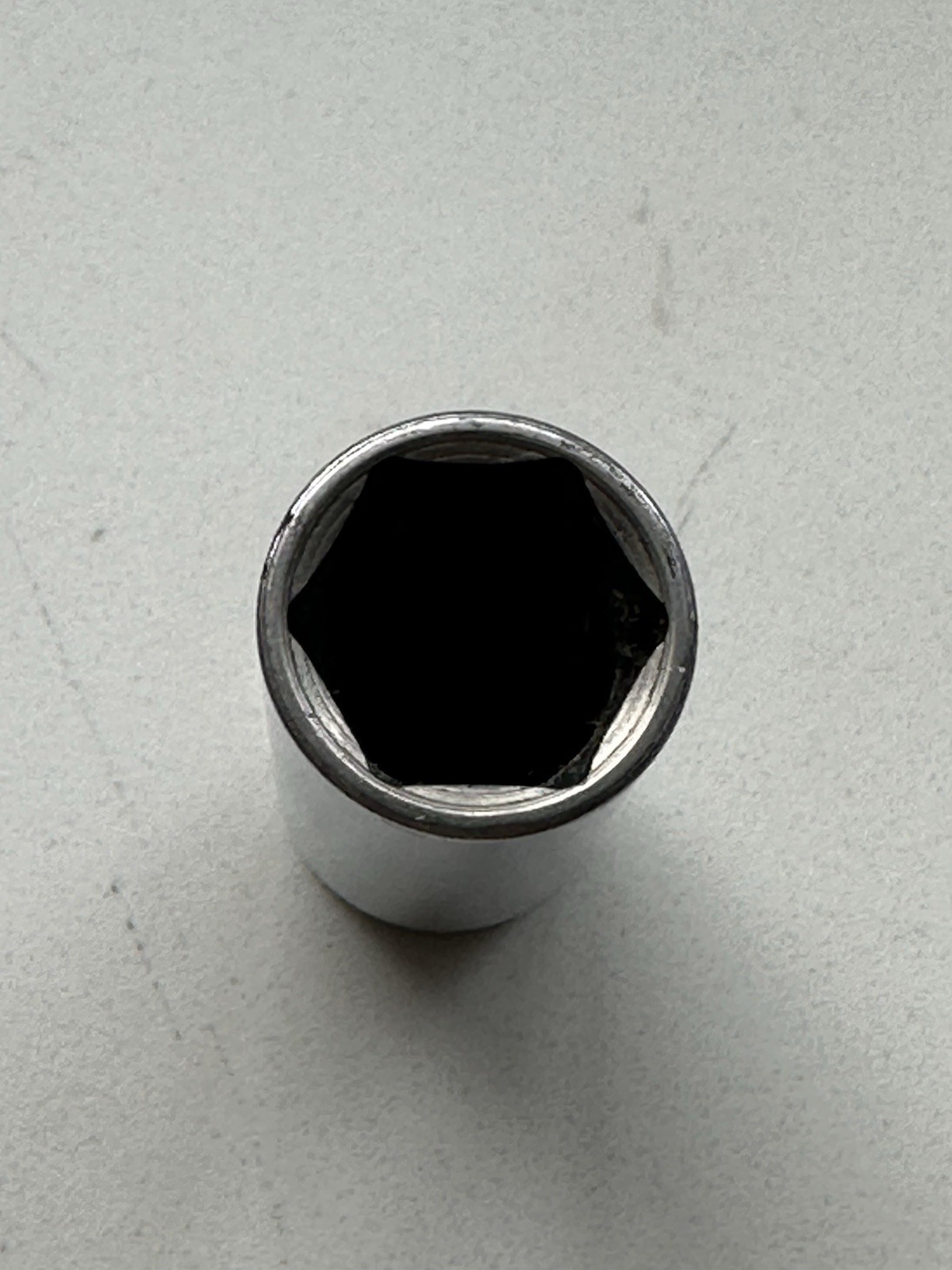 Snap-on tools USA 9/16″ 6-Point SAE STM18 1/4″ Socket