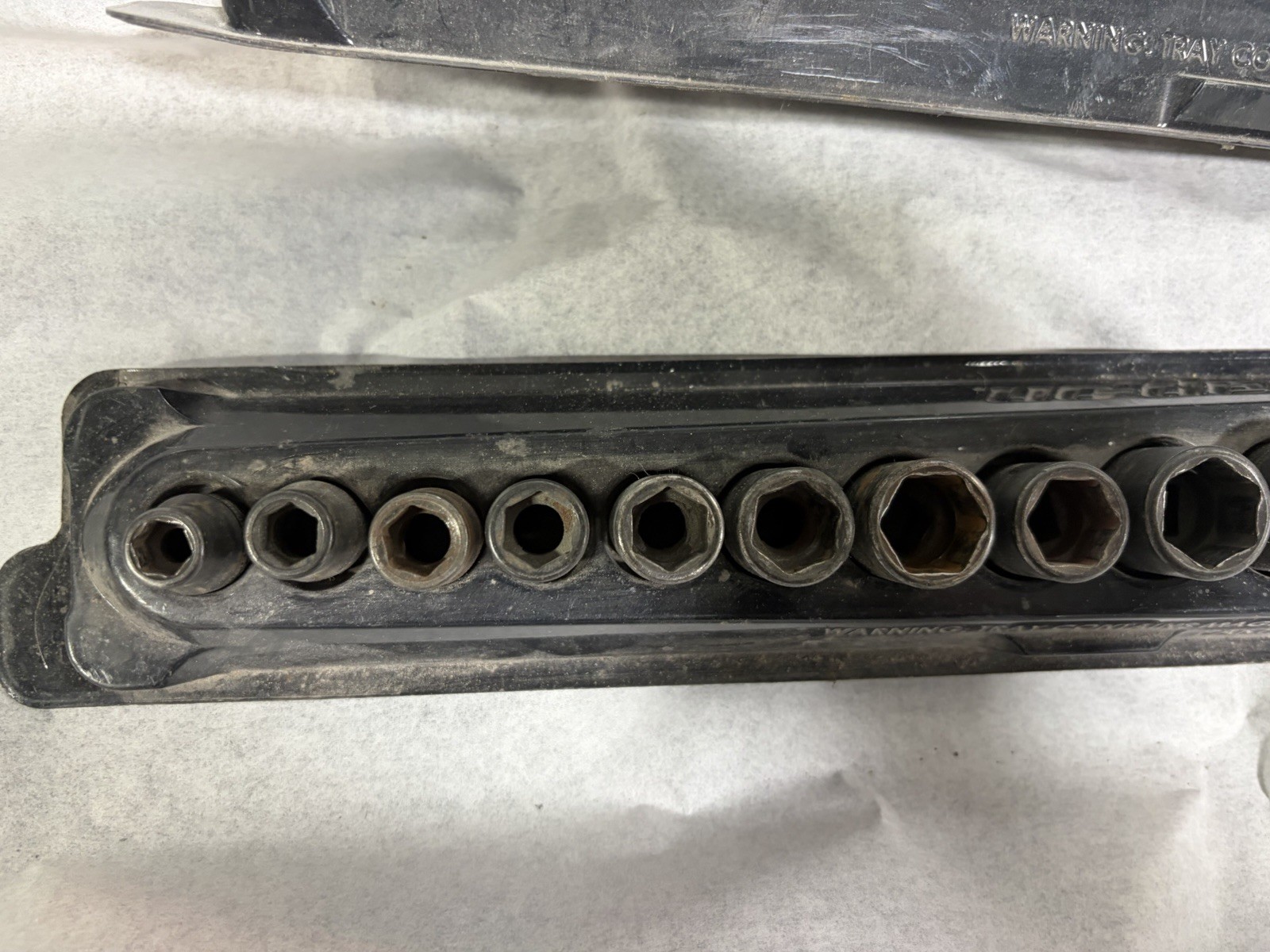 Snap On Socket Sets , Long & Short 8 to 19, 21,24. / 14 Sockets On Each Rail