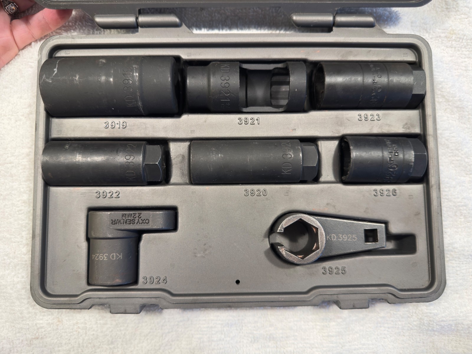 KD Tools 41720 8pc Master Sensor Socket Set – O2 Oil Fuel Pressure Complete