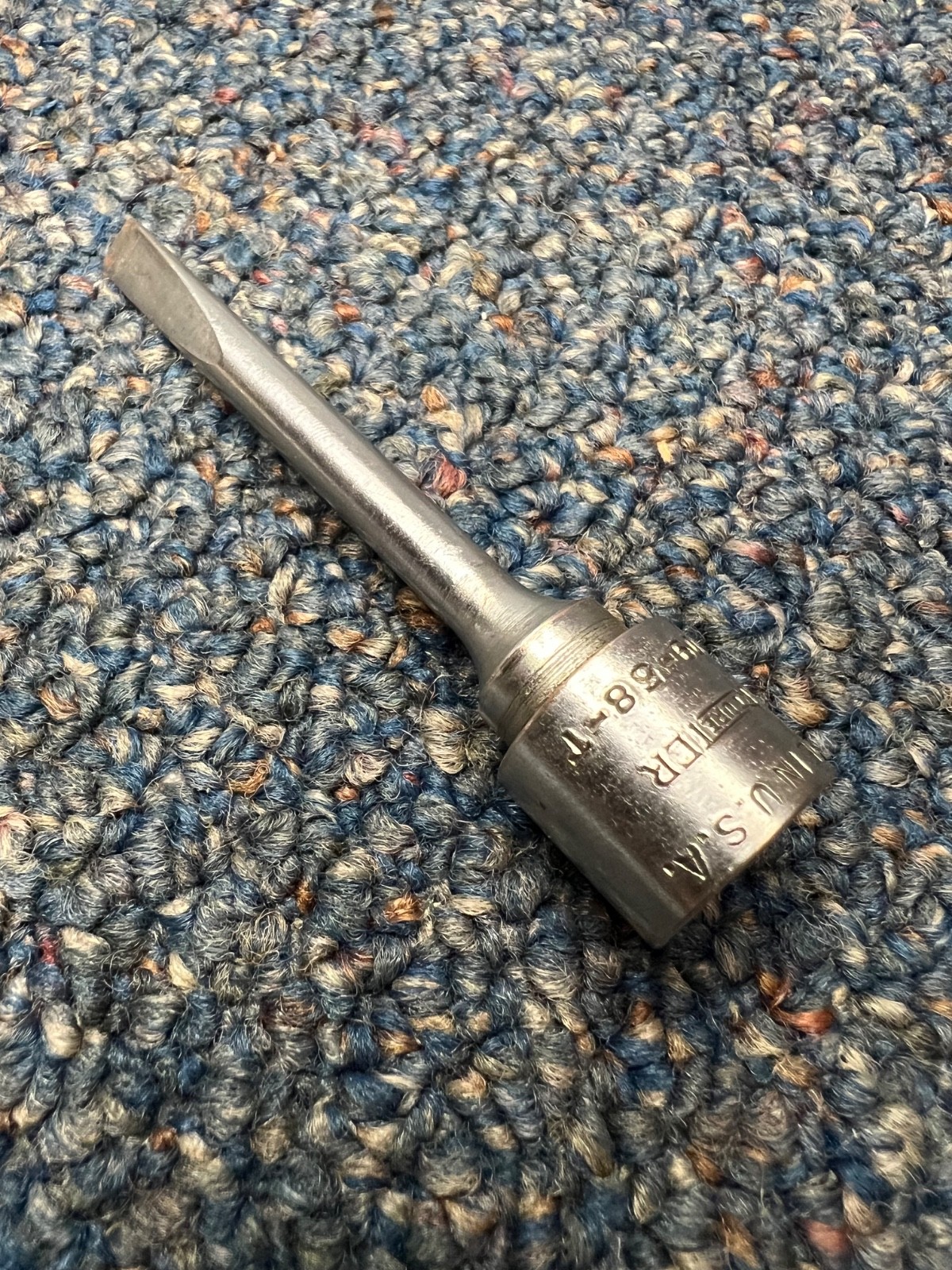Vintage Carbureter T-109-58-T 3/8″ drive screwdriver bit, USA, very good cond.