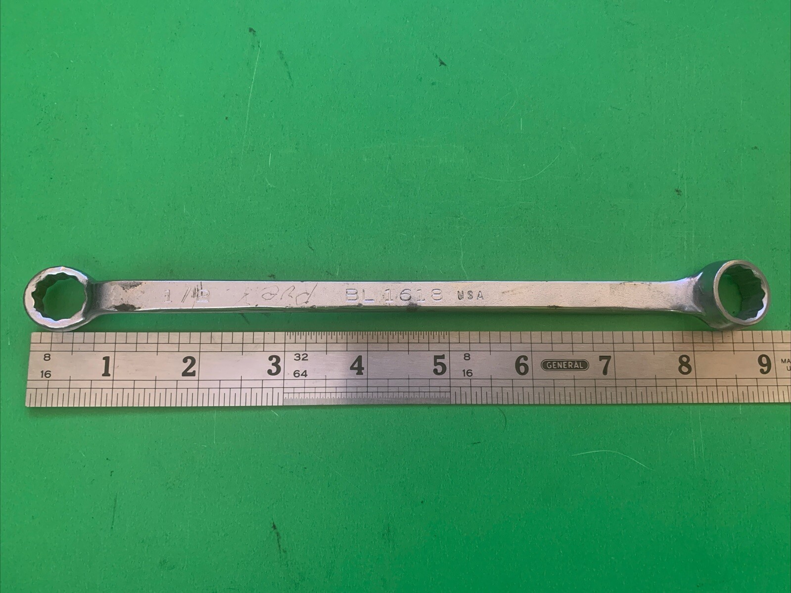 Mac Hand Tools USA 12 Point SAE Size 1/2″ x 9/16″ Offset Box Wrench BL1618
