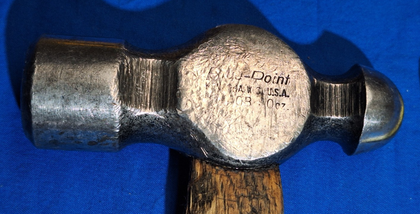 Blue Point BP40B 40oz Ball peen hammer wood handle tight head