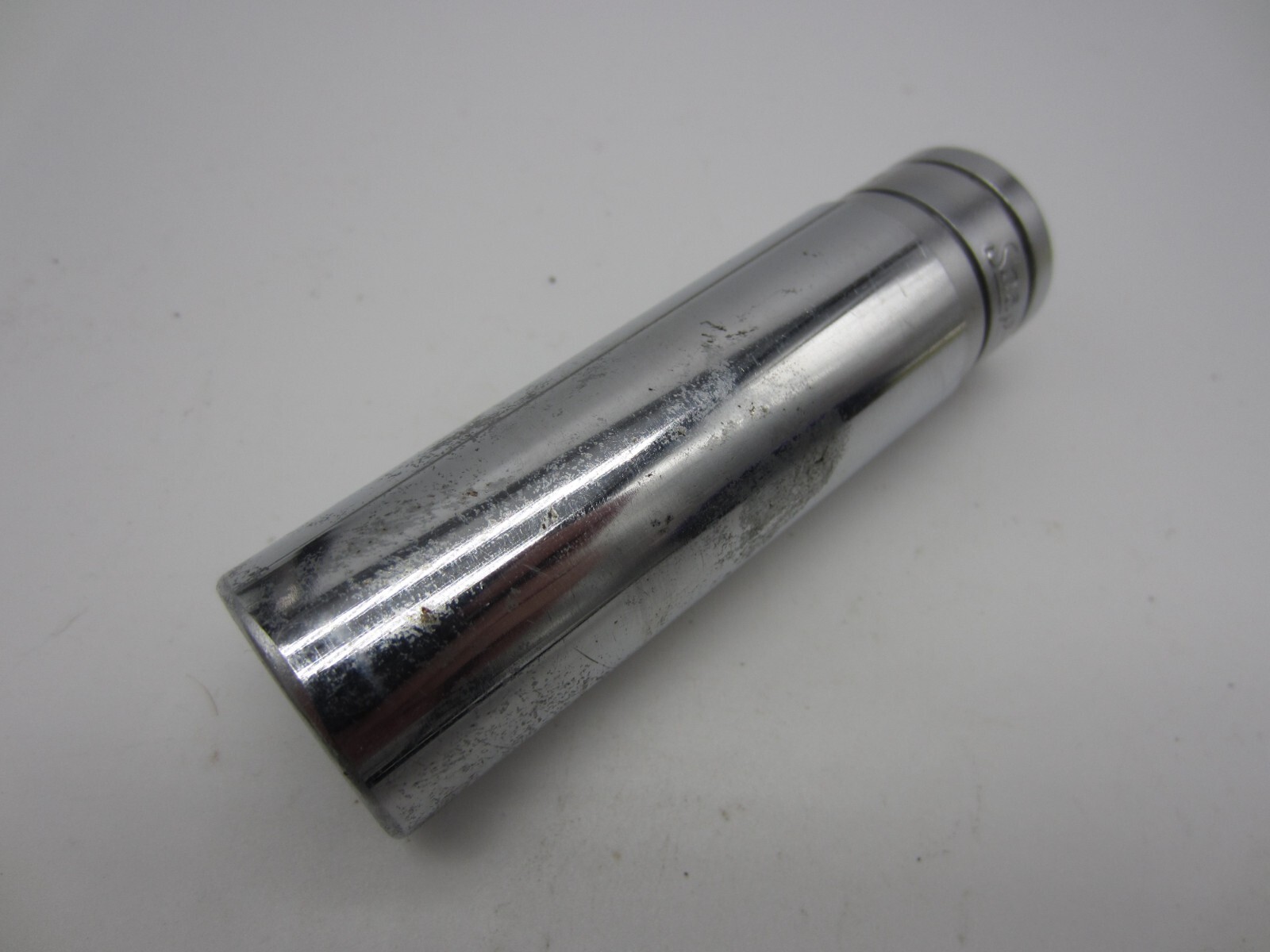SNAP ON TOOLS 11/16″ SAE DEEP SOCKET — 1/2″ DRIVE — 6 POINT — TS221