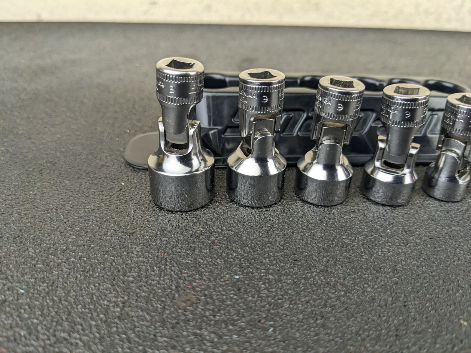 #bp289 Snap-On 106TMUSMA Metric 1/4″ Drive 6-point Universal Swivel Socket Set