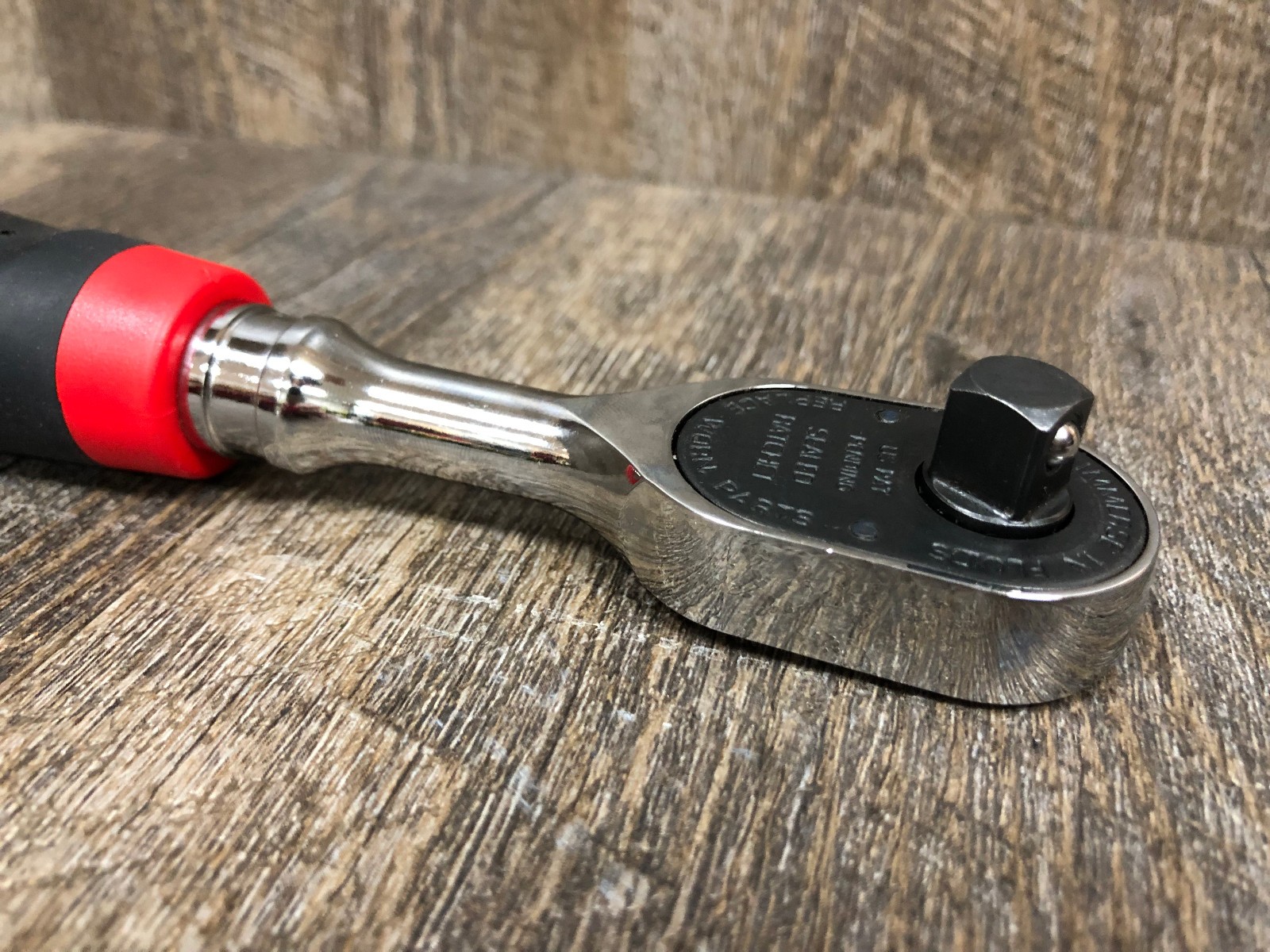 Snap On FH100 3/8″ Dr 100 Tooth Standard Fixed Ratchet Red Soft Grip FAST Ship!