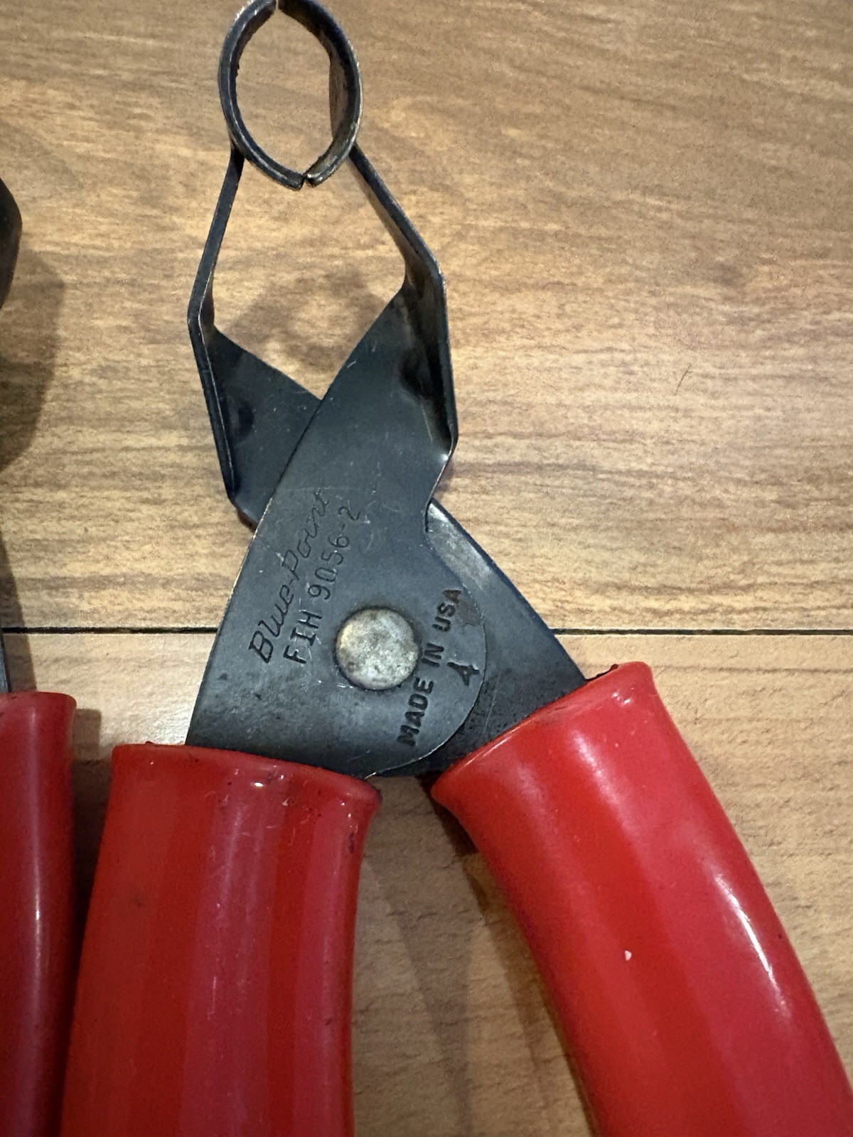 Blue Point FIH9055-1, 9055-2, 9056-1,9056-2 Fuel Line Disconnect Pliers