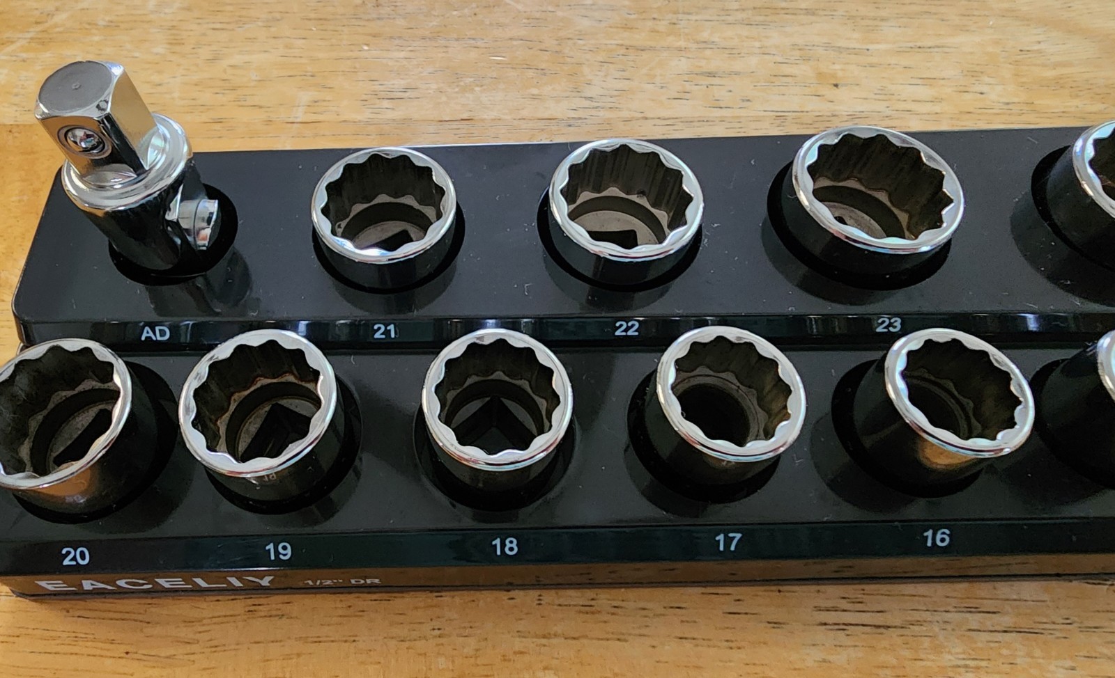 Snap-On 19pc 10-27mm 1/2″ Dr 12-Pt Metric Flank Drive Shallow Socket Set + EXTRA
